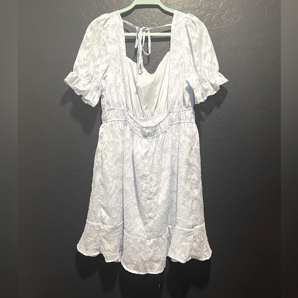 Light Blue Dress - Picture 2 of 4